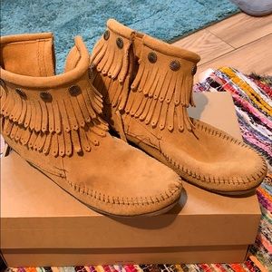 Light brown Minnetonka’s